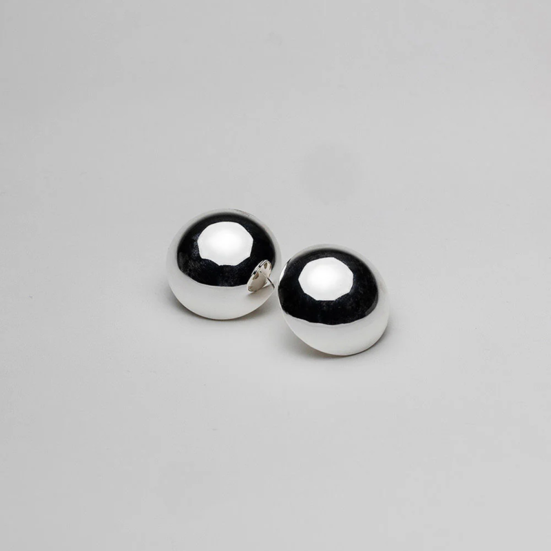 BIG EARRINGS IN SILVER