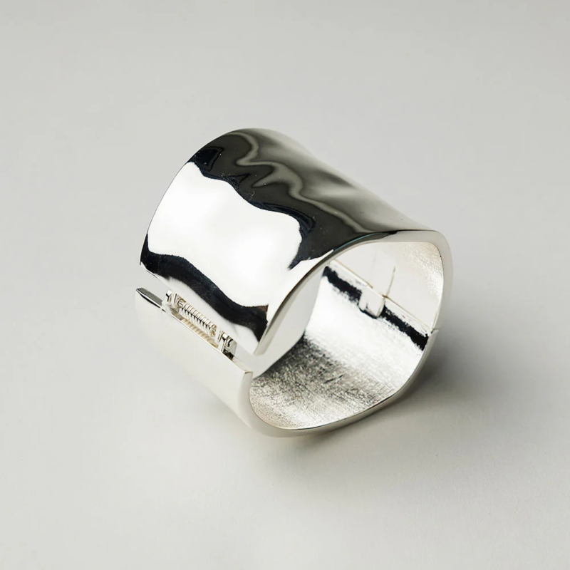 BOLD BRACELET IN SILVER