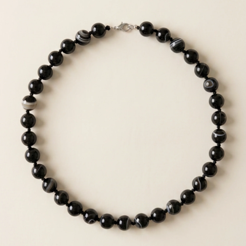 adelæ AGNES BLACK BEAD NECKLACE