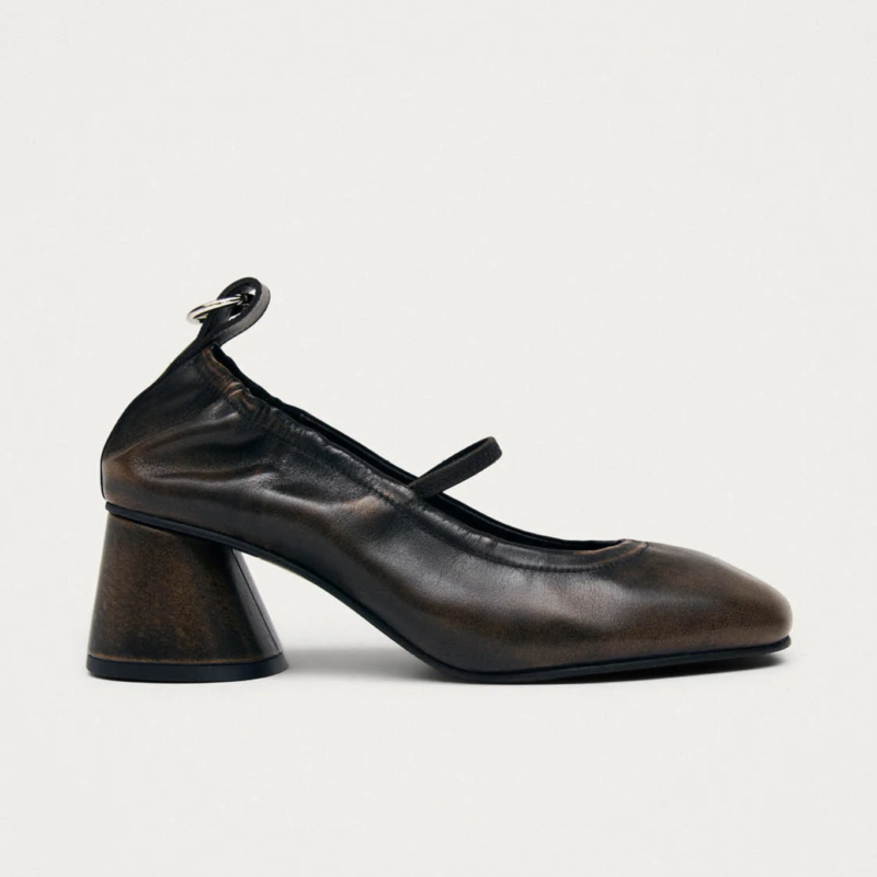 ALOHAS RHIANE VINTAGE EFFECT BROWN PUMPS