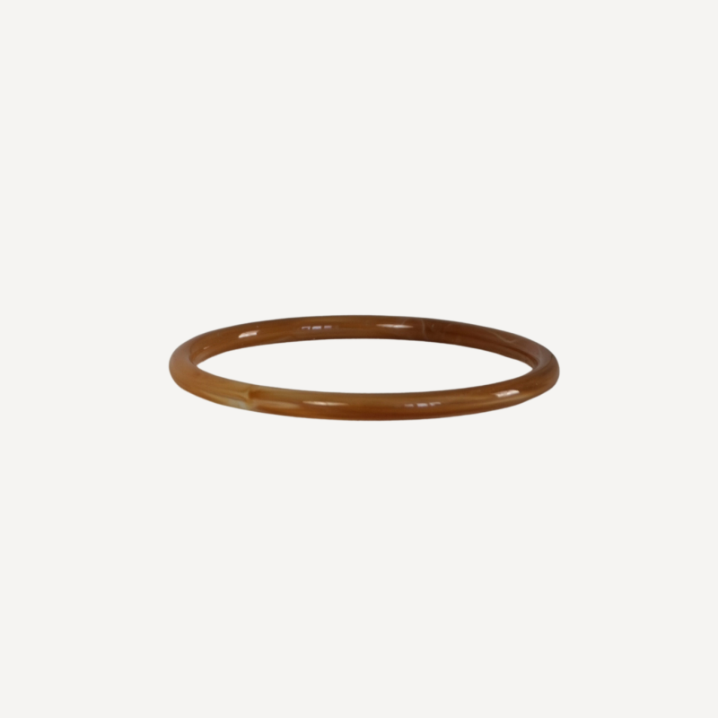adelæ LIV THIN CAMEL BANGLE