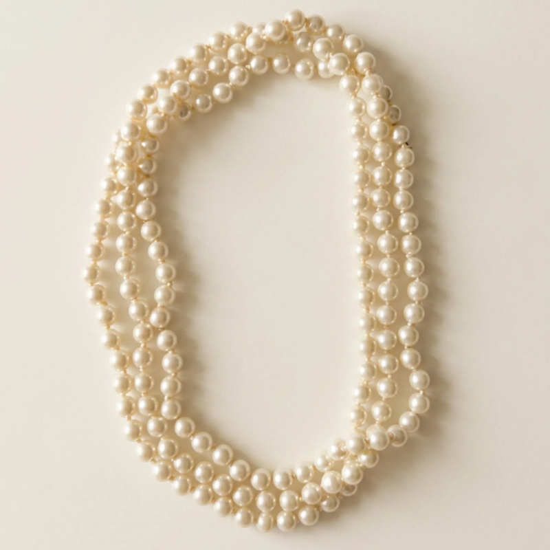 adelæ SIGNE LONG PEARL NECKLACE