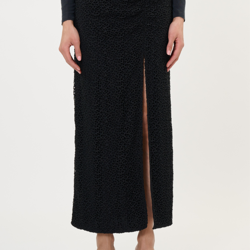 FILLNA SKIRT IN BLACK