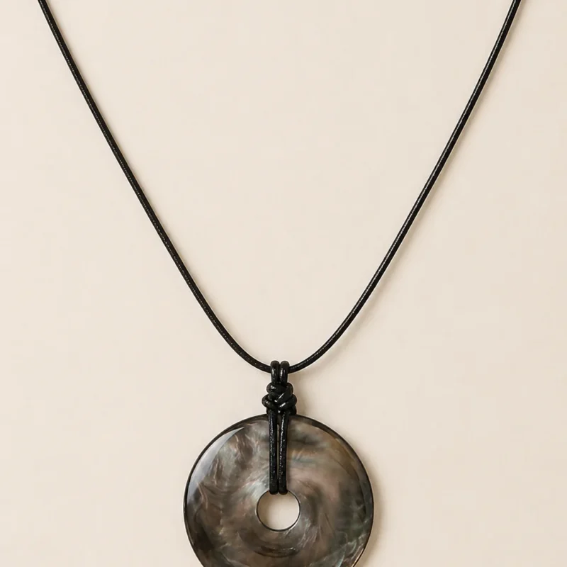 adelæ SAGA BLACK DONUT NECKLACE